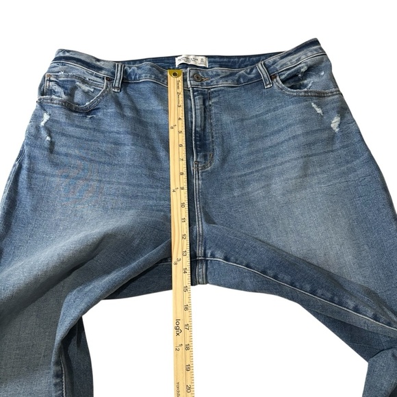 Abercrombie & Fitch Curve Love Super Skinny Jeans 20R High Rise Ankle Distressed - Picture 14 of 16
